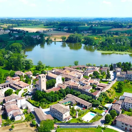 La Dimora Nel Castello Apartman *
