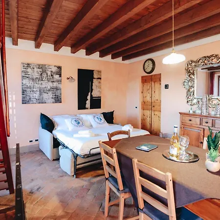Apartman La Dimora Nel Castello *